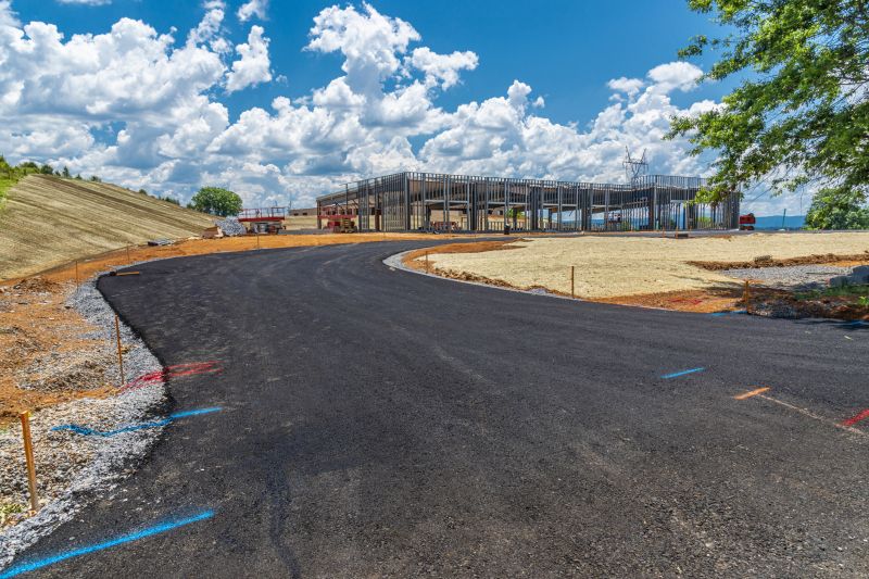 What To Expect During An Asphalt Blacktopping Project